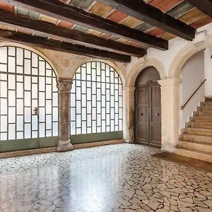  Apartment Al Vecchio Castello Italien